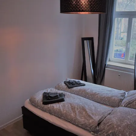 Gemutliches Altbau-apartment In Arena-nahe
