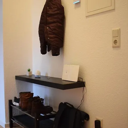 Gemutliches Altbau-apartment In Arena-nahe Apartamento