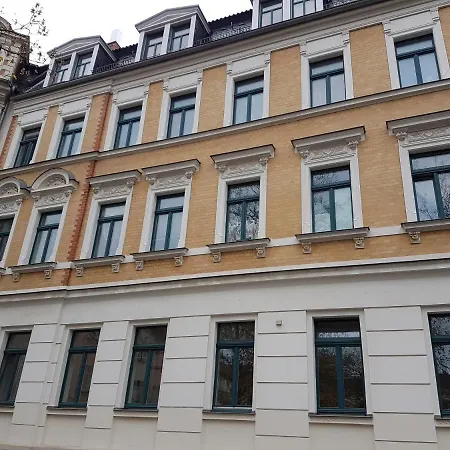 Gemutliches Altbau-apartment In Arena-nahe Apartamento *